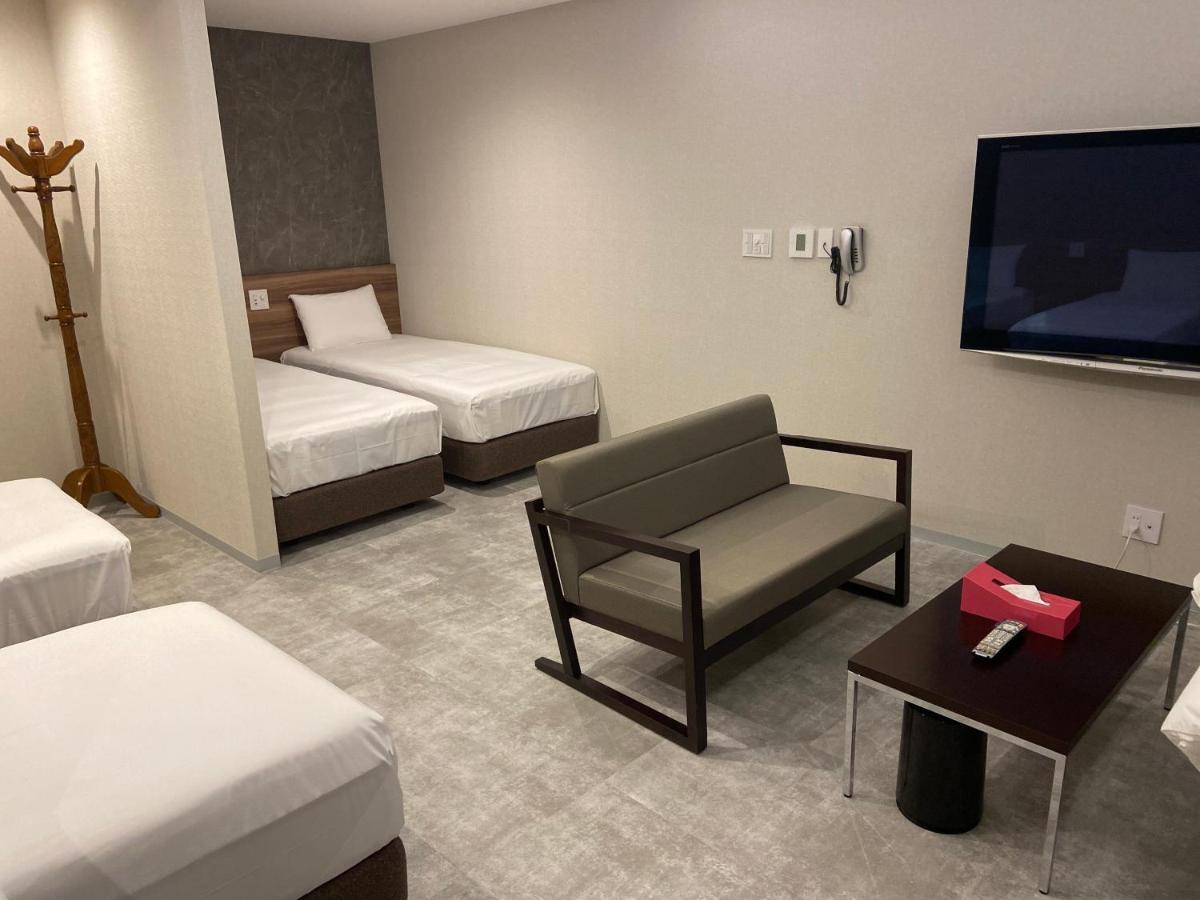 My Dearⅱ (Adults Only) Hotel Osaka Exterior photo